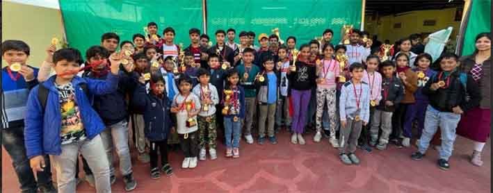 तुषार और परिधि लोढ़ा विजेता