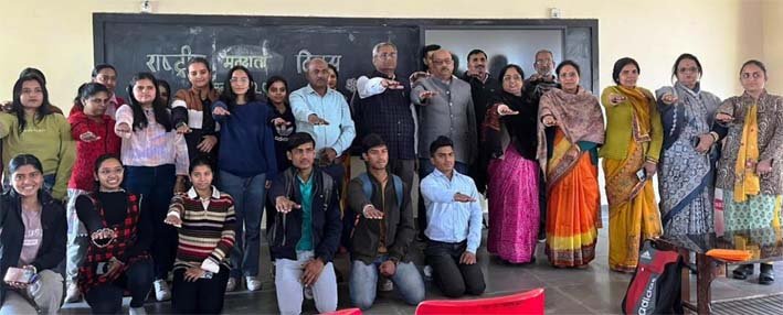 सड़क सुरक्षा में युवाओं की भागीदारी पर हुई चर्चा