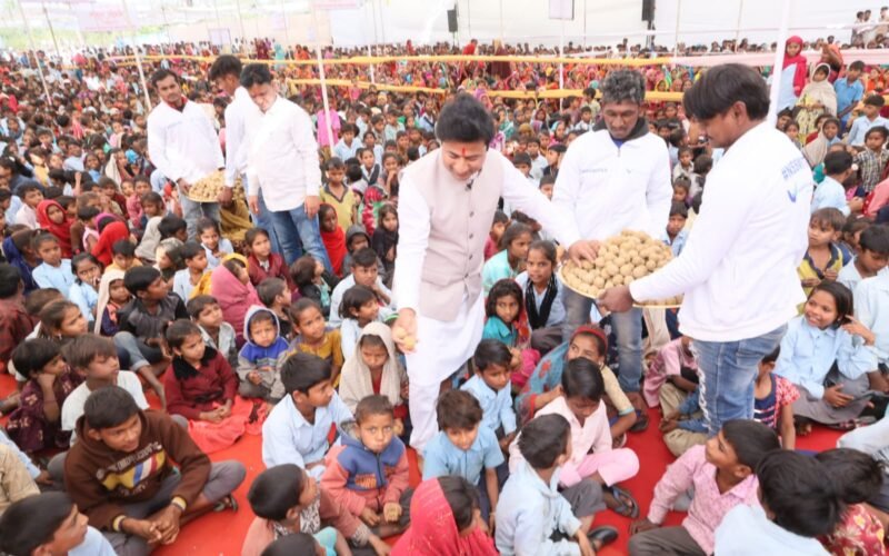 गरीब की  बुनियादी जरूरतें पूरी कर भारत को मजबूत बनाएं – खराड़ी