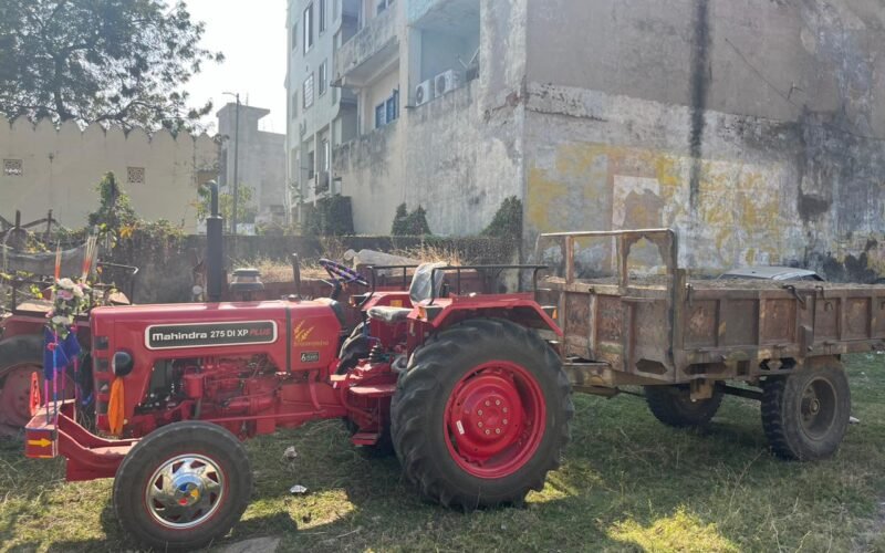 डूंगरपुर : जिले में अवैध बजरी परिवहन करते तीन ट्रेक्टर-ट्रॉली जब्त, एमवी एक्ट के 50 प्रकरण, 350 लीटर वाश नष्ट