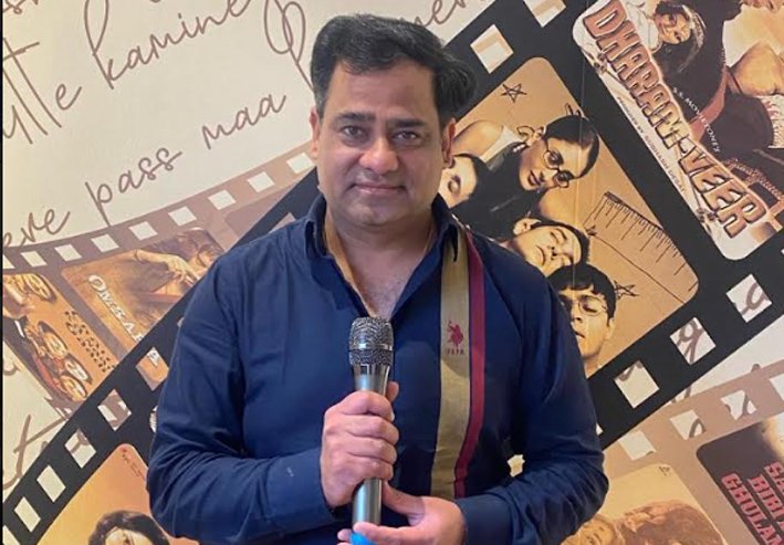 बाथरूम सिंगर गाएगा इंडियन आइडल में – मुकेश माधवानी