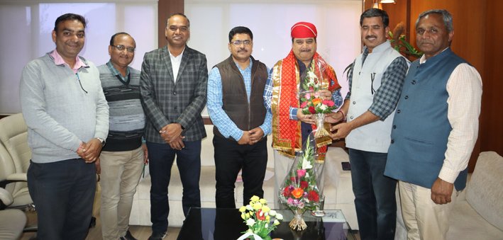 प्रो. शिव सिंह सारंगदेवोत का किया सम्मान