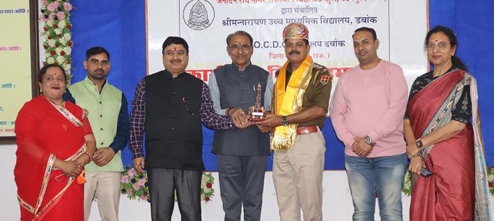 जीवन में सफलता के लिए साउंड करेक्टर, करेज, कमिटमेंट, कोन्फिडेंस, कन्सर्नटेशन जरूरी – प्रो. सारंगदेवोत