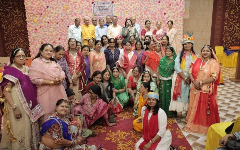 गट्टानी फाऊंडेशन, मुस्कान क्लब व मातुश्री (महिला ) क्लब के 400 सदस्यों ने मनाया होली स्नेह मिलन