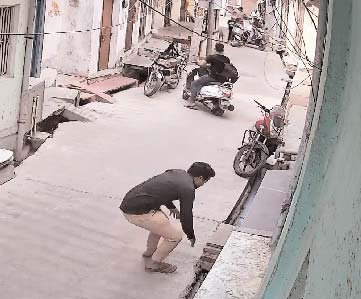 उदयपुर में लुटेरों ने पिटाई के बाद ज्वेलर का गला घोंटा, डेढ़ किलो सोने के जेवरात ले भागे