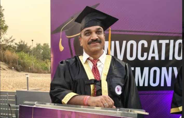 वाशिंगटन यूनिवर्सिटी यूनाइटेड स्टेट ऑफ़ अमेरिका से राठौड को मिली डॉक्टरेट की उपाधि