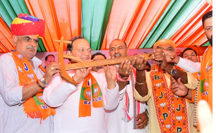 चित्तौडगढ़ लोकसभा भाजपा प्रत्याशी सीपी जोशी के समर्थन में वल्लभनगर विधानसभा के भिंडर में हुई विशाल जनसभा।