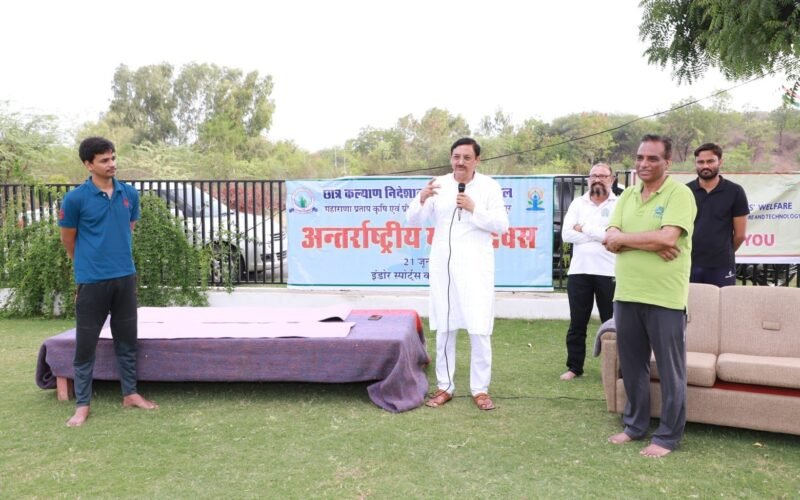 योग क्रिया से शरीर की कार्यक्षमता को बढ़ाया जा सकता हैं- डाॅ. कर्नाटक