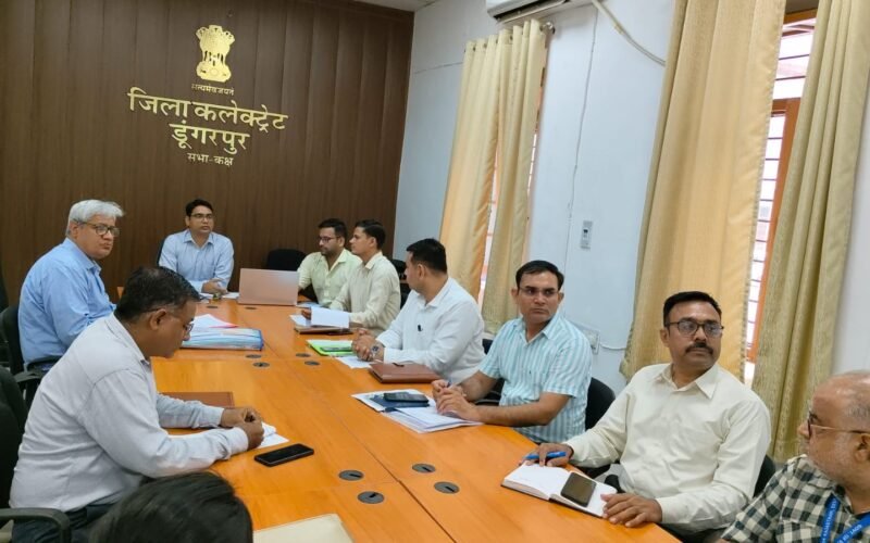 अंतरराष्ट्रीय योग दिवस की तैयारी को लेकर बैठक आयोजित, महिला सशक्तिकरण थीम पर मनाया जायेगा योग दिवस 