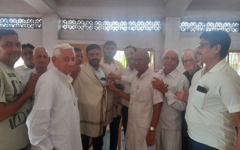 एक्यू प्रेशर, सुजोक वायब्रेशन एवं चुंबकीय शिविर का समापन,कई लोगों ने लिया शिविर का लाभ