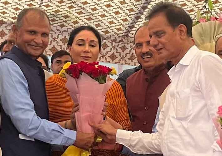उपमुख्यमंत्री दीया कुमारी से होटल फेडरेशन ऑफ राजस्थान के प्रतिनिधि मंडल ने राज्य के पर्यटन विकास को लेकर भेंट कर चर्चा की