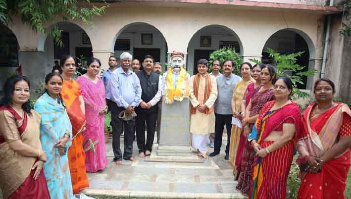 विद्या के माध्यम से ही सर्वांगीण विकास संभव – प्रो. सारंगदेवोत