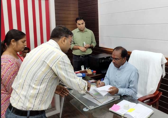 आमजन को अधिक से अधिक राहत देना ही मंशा- सांसद डॉ रावत