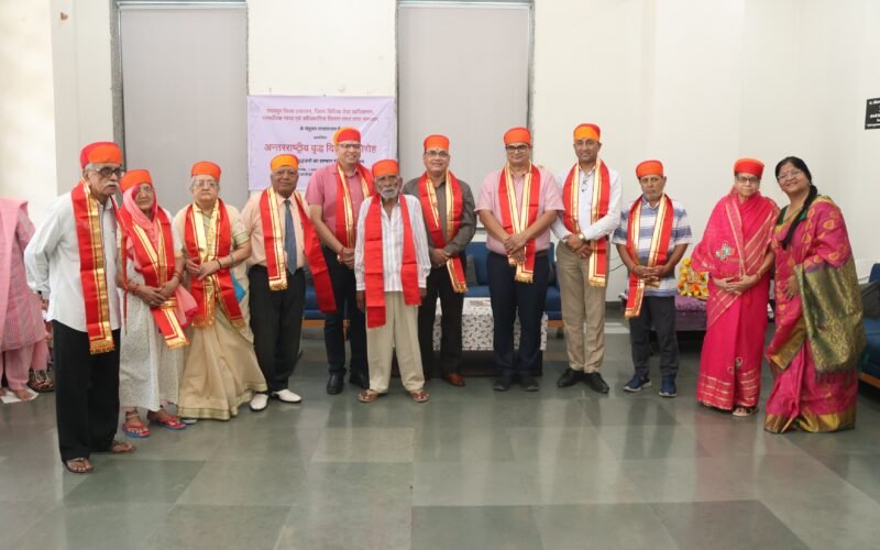 वरिष्ठजन सम्मान के साथ शुरू हुआ समाज कल्याण सप्ताह