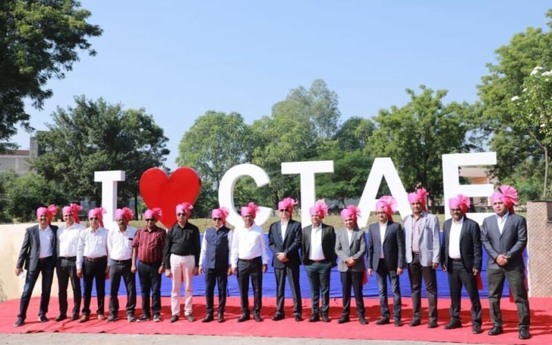 CTAE उदयपुर में XXII एलुमनी मिलन एवं सम्मान समारोह