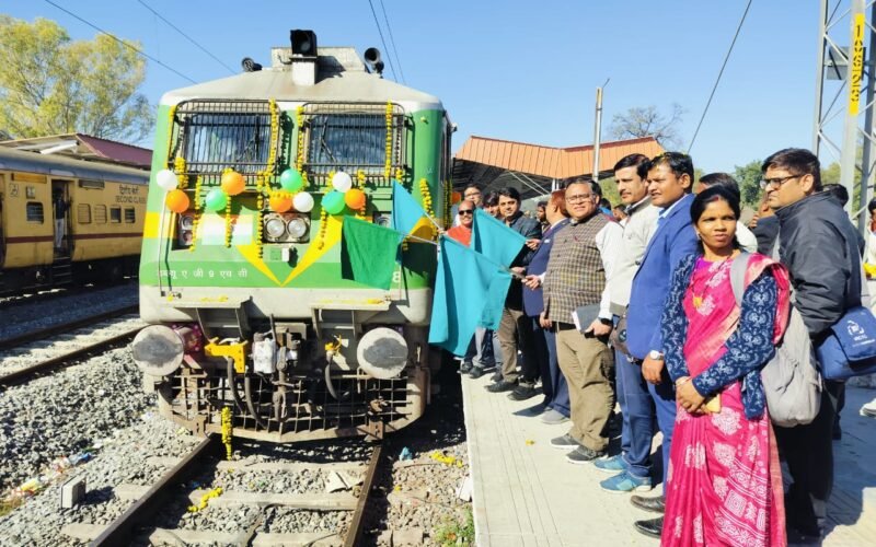 जय मां कामाख्या के जयकारों के साथ तीर्थयात्रा आरंभ