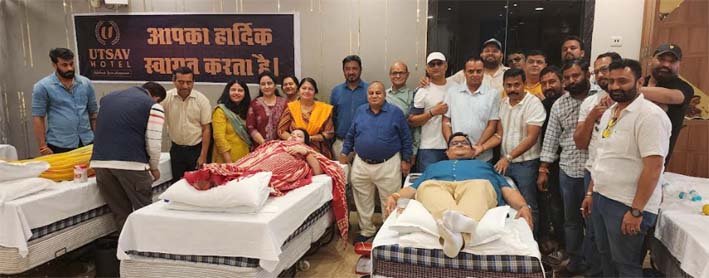 बांसवाड़ा : इंडियन रेड क्रॉस सोसायटी बांसवाड़ा एवं होटल उत्सव के संयुक्त तत्वावधान में रक्तदान शिविर संपन्न