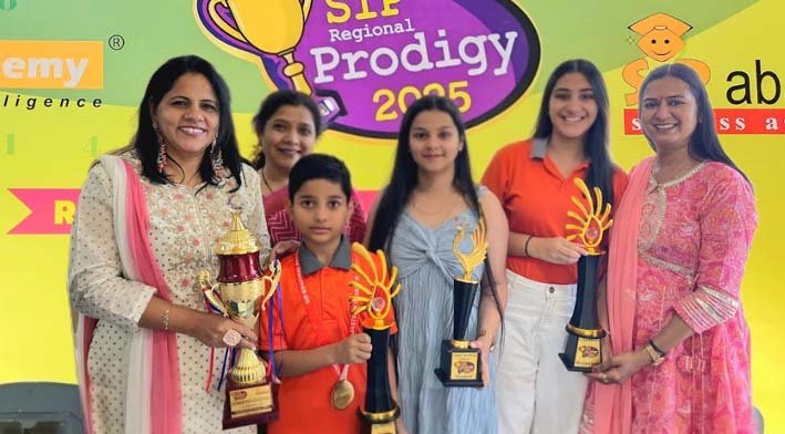 अबेकस प्रतियोगिता में जोयी सेठिया एवं केशव शर्मा ने स्टेट चौंपियनशिप जीती