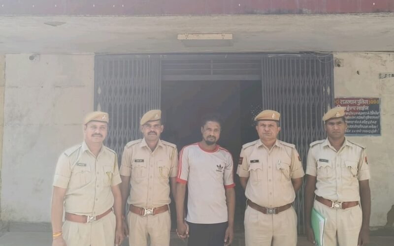 बांसवाड़ा में महिला थाना पुलिस की कार्रवाई : 15,000 हजार रूपये ईनामी गिरफ्तार