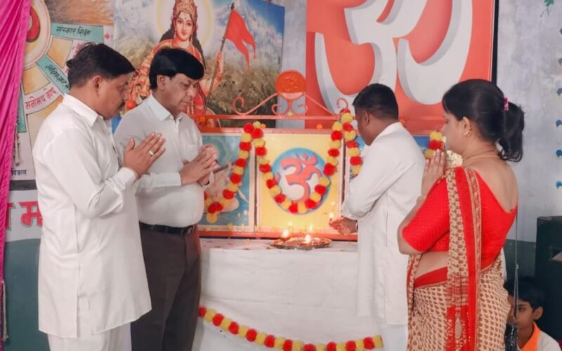 विद्या निकेतन में दीक्षांत समारोह का आयोजन