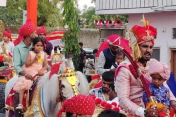 धूमधाम से संपन्न हुआ एकलिंगनाथ सेवा संगठन का पहला सामूहिक विवाह समारोह, बारात में नाचे बाराती घराती