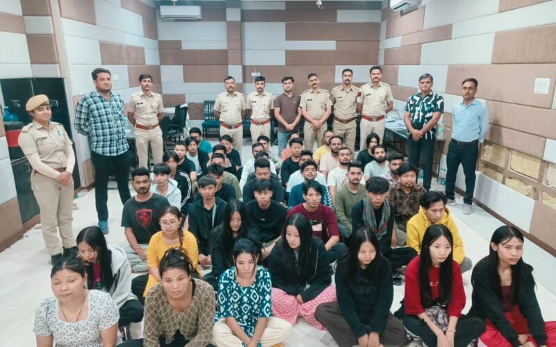 कनाडा के ग्राहकों से ऑनलाइन ठगी, अमेजन के नाम से फर्जी कॉल सेंटर चला रहे 41 आरोपी गिरफ्तार
