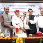 महामहिम राज्यपाल गुलाबचंद कटारिया को ‘‘संस्कृति रत्न‘‘ अलंकरण से नवाजा