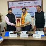 देश की सामाजिक व सांस्कृतिक विविधता और अनेकता में एकता विकसित भारत का मजबूत आधार – कुलपति सारंगदेवोत