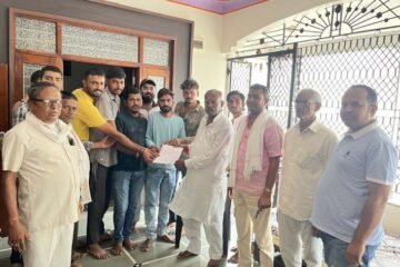 पूर्व विधायक अहारी ने सुने अभाव-अभियोग