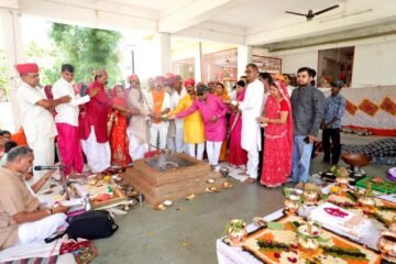ओंकारेश्वर महादेव मंदिर प्रांगण में प्राण प्रतिष्ठा संपन्न
