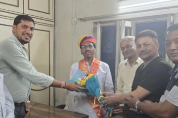 खेरवाड़ा के भाजपा नेताओं ने सांसद रावत का जताया आभार 