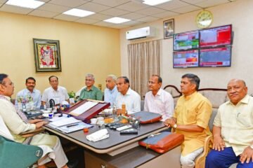 मुख्यमंत्री से लघु उद्योग भारती प्रतिनिधिमंडल की भेंट, औद्योगिक विकास से जुड़े विषयों पर हुई सकारात्मक चर्चा
