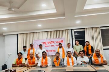 संगठन की मजबूती के लिए रीढ़ बनना जरूरी, दर्शक नहीं