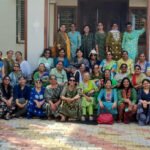 महिलाओं ने किये देवदर्शन