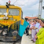 रामेश्वरम तीर्थ यात्रा पर रवाना हुए 800 वरिष्ठ नागरिक, एसी ट्रेन की विशेष सुविधा