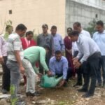 सीआईडी जोन कार्यालय में पौधारोपण