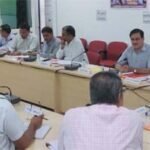 योजनाओं की जानी प्रगति, दिए निर्देश