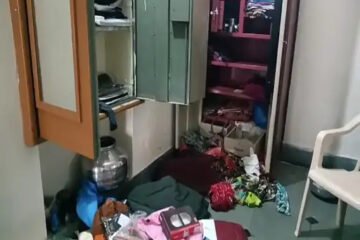 एक साथ 7 घरों में चोरी, CCTV में कैद हुए नकाबपोश चोर