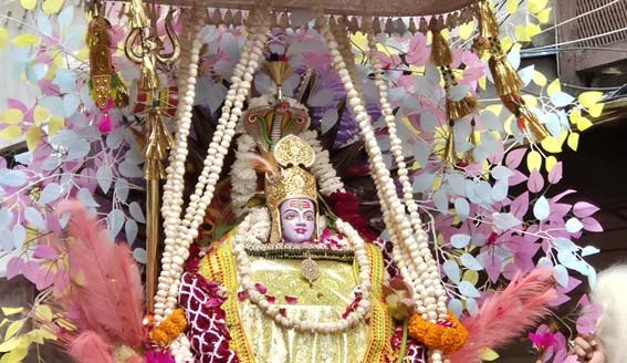 शाही लवाजमें के साथ नगर भ्रमण पर निकले आशुतोष भगवान श्री महाकालेश्वर