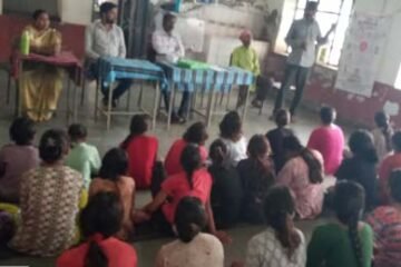 बालिका छात्रावास में विधिक जागरूकता के तहत शिविर 