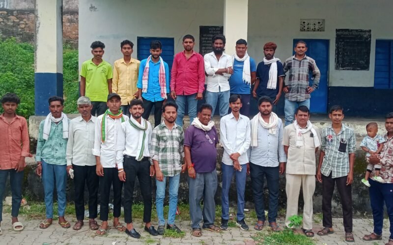 विश्व आदिवासी दिवस को लेकर सर्व संगठन की बैठक 