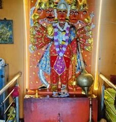 श्री पंचमुखी बालाजी महाराज का किया गया भव्य श्रृंगार