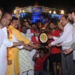 सनराइज टीम ने फोड़ी 51 हजार की मटकी