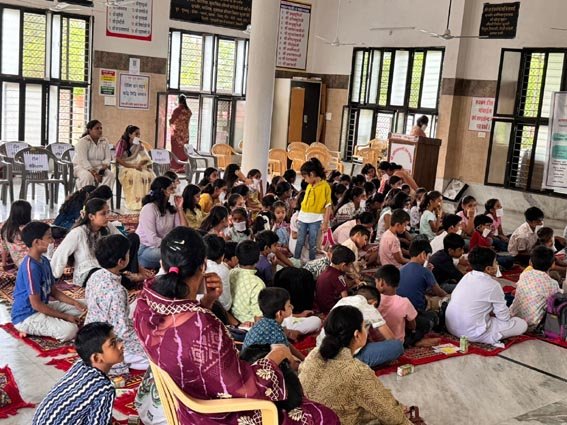 ’दोस्त चॉइस होता है भाई अनचॉइसःज्ञानचन्द महाराज