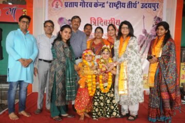 कान्हा रूठे तो मनाया यशोदा मैया ने, मानो साक्षात् लीला के दर्शन किए नयनों ने