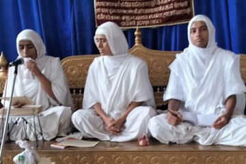 भगवान महावीर के जन्म के बाद उनके जीवन पर दिये व्याख्यान