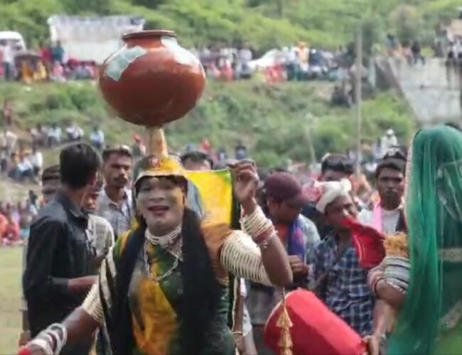 नान्देश्वर महादेव मंदिर में 10 गांवो की गवरी का मंचन 