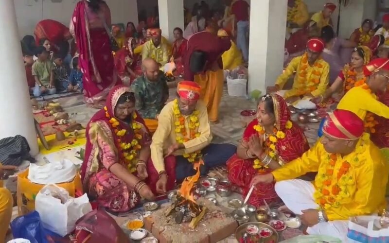 ओकारी अष्टमी पर 26 जोडे का हुआ सामूहिक उद्यापन