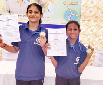 ख्याति एवं भार्गवी ने राज्य स्तर पर जीता कांस्य पदक
