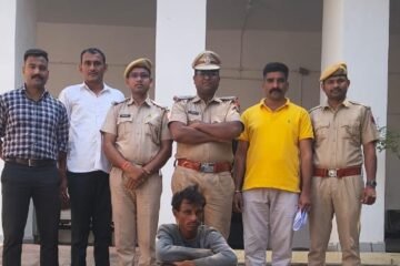 अवैध शस्त्र निर्माण का भंडाफोड़, तीन टॉपीदार बंदूकें, हथियार निर्माण सामग्री बरामद